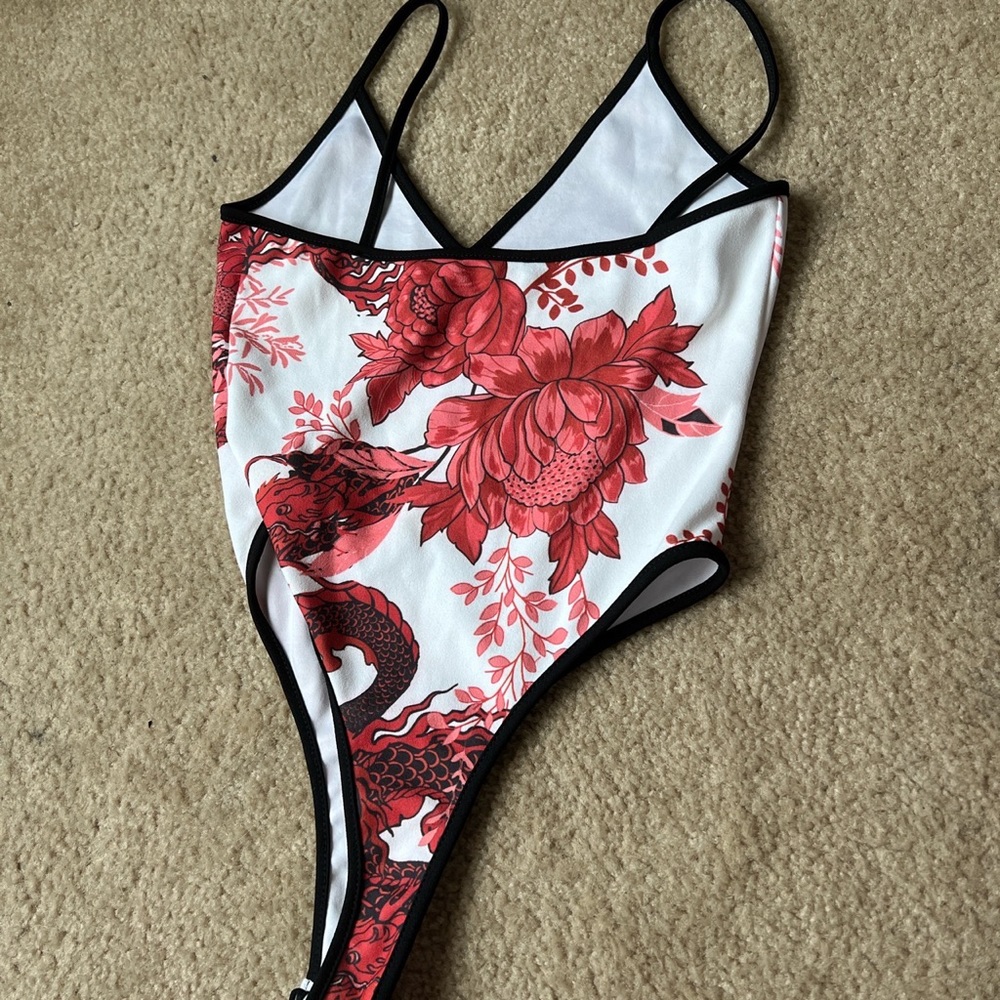Cute fashion nova body suit never worn